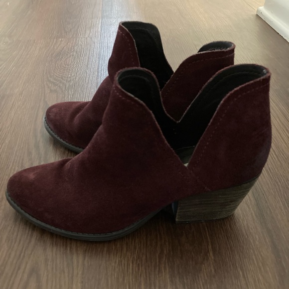 Steve Madden size 8.5 ankle booties - Picture 3 of 6